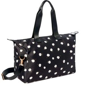 ALICE + OLIVIA || Duffel Bag + Bucket Hat Bundle in Daisy Print 🖤🤍NWT🤍🖤